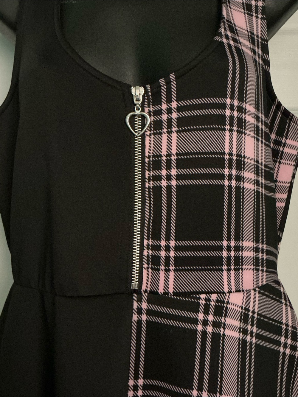Hot Topic Dress - Picture 3 of 4